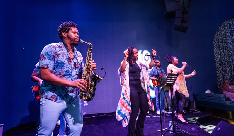 middle-east-holidays-abu-dhabi-rixos-premium-saadiyat-island-hotel-savanna-sol